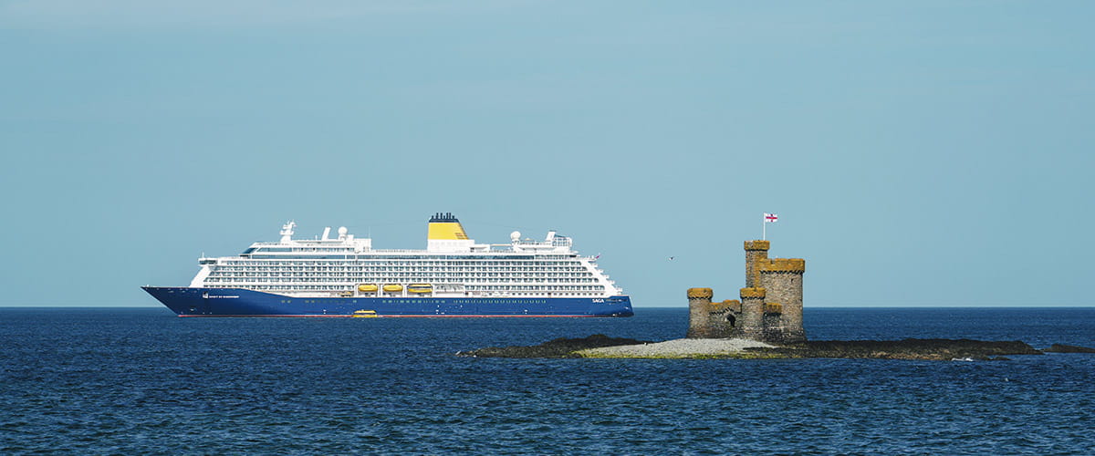 Cruising to the Isle of Man